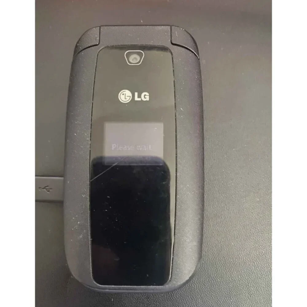 LG TracFone Prepaid Flip Phone Black